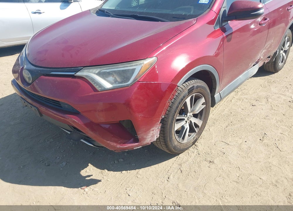 2018 TOYOTA RAV4 ADVENTURE/XLE VIN: 2T3WFREVXJW429953