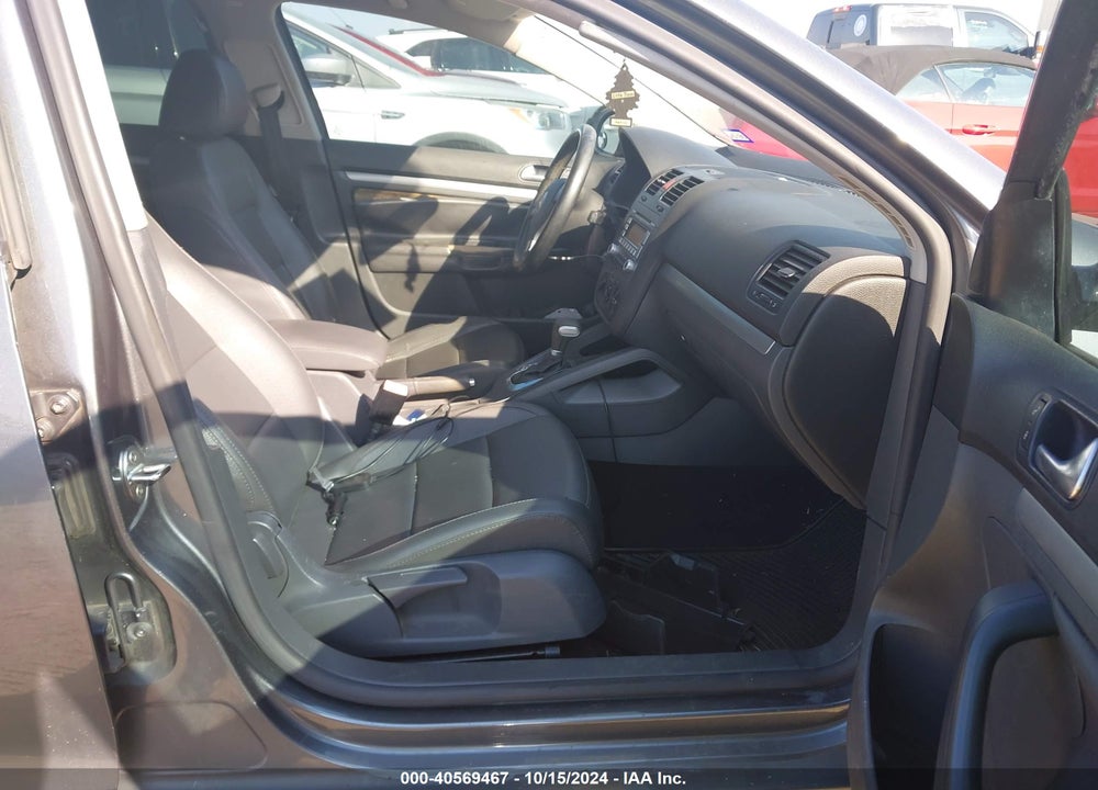 2008 VOLKSWAGEN JETTA WOLFSBURG EDITION VIN: 3VWRJ71K08M141119