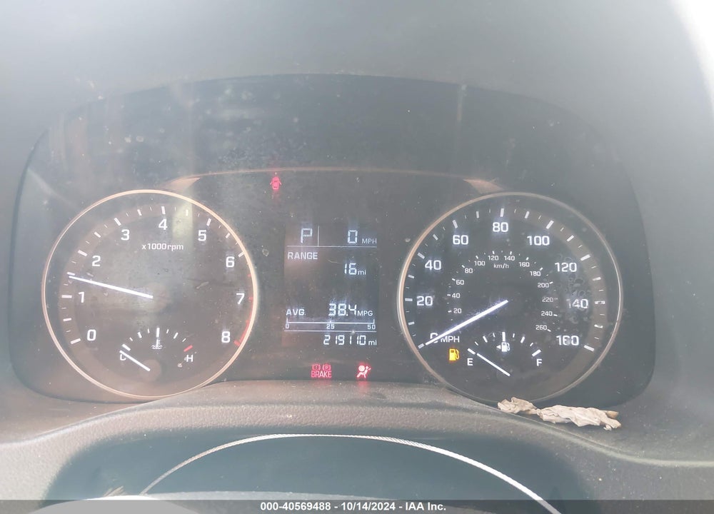 2017 HYUNDAI ELANTRA SE VIN: KMHD74LF3HU394713