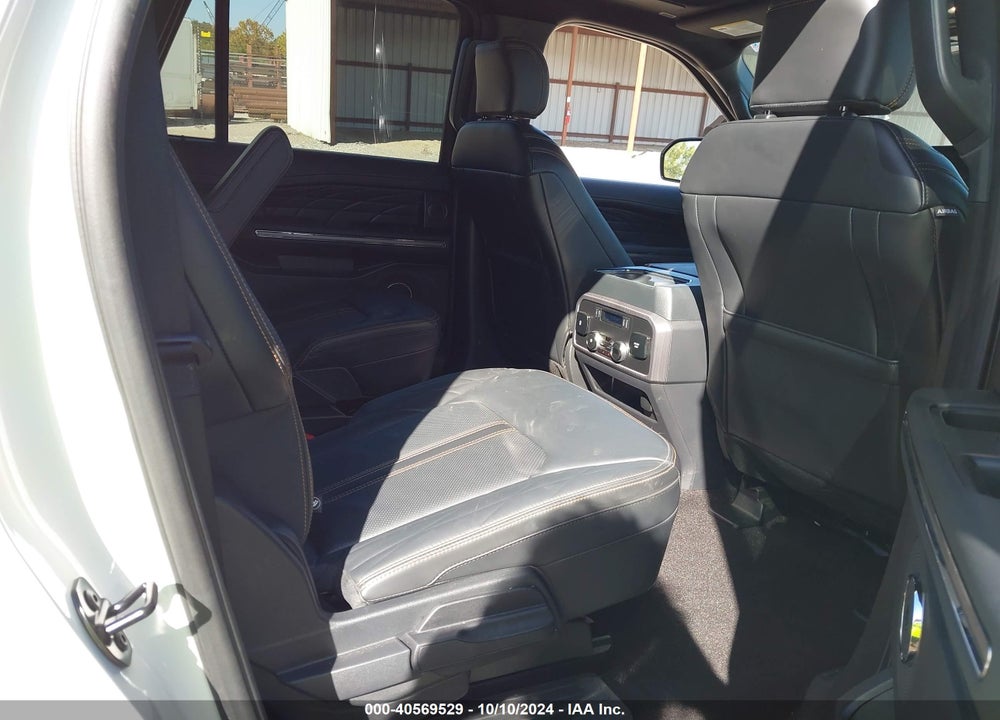 2023 FORD EXPEDITION PLATINUM MAX VIN: 1FMJK1M81PEA42626