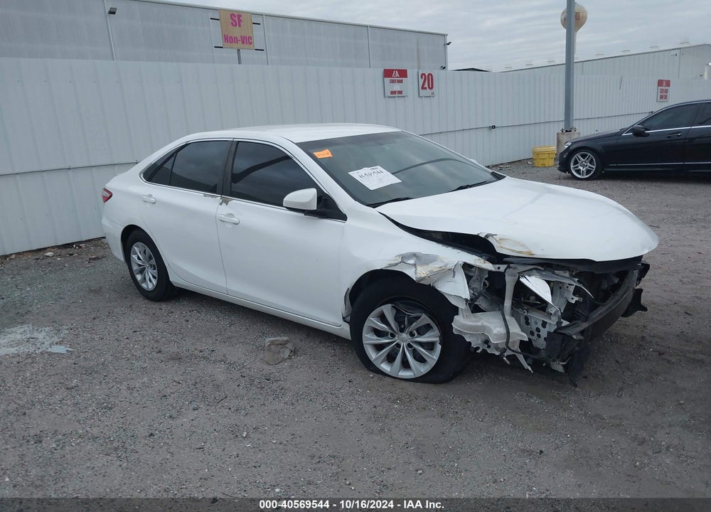 2016 TOYOTA CAMRY LE VIN: 4T4BF1FKXGR538523