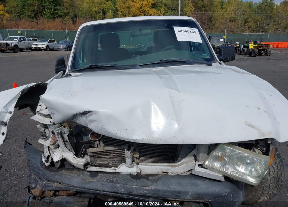 2011 FORD RANGER XL VIN: 1FTLR1FE8BPA67872