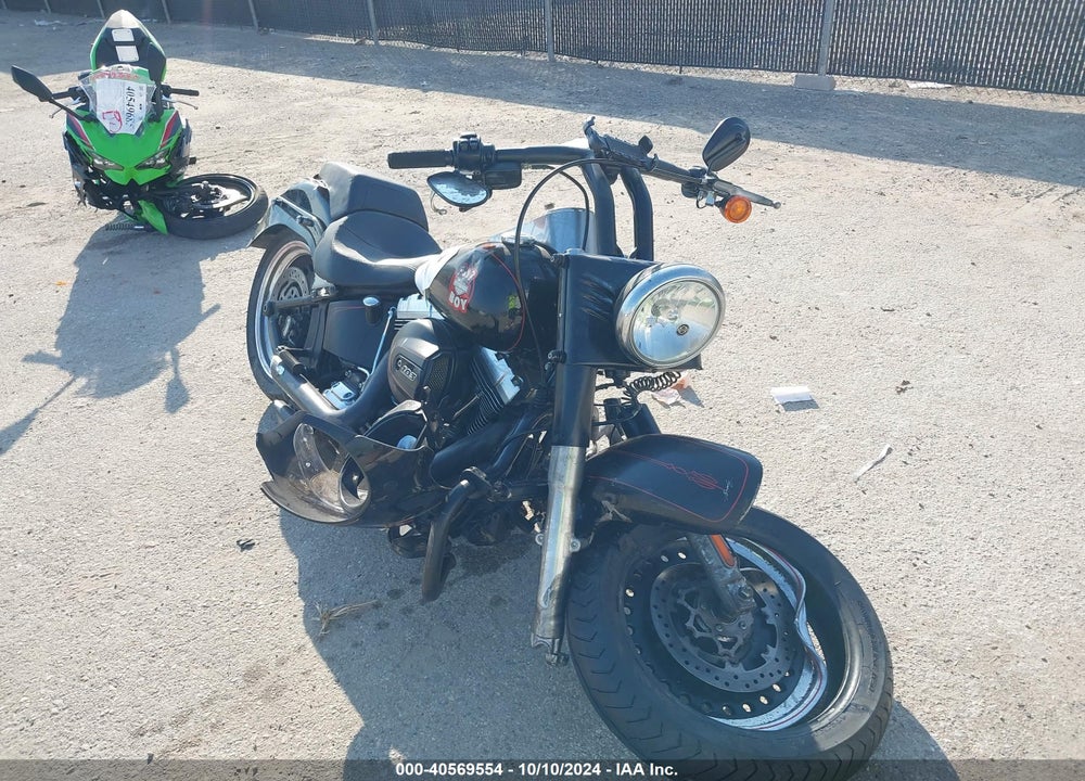 2016 HARLEY-DAVIDSON FLSTFB FATBOY LO VIN: 1HD1JNV10GC013306