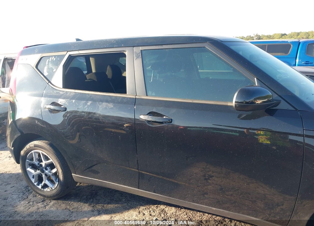 2021 KIA SOUL VIN: KNDJ23AU9M7127294