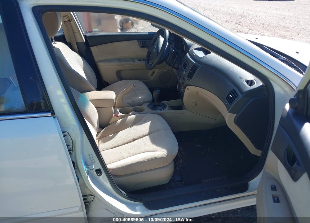 2010 KIA OPTIMA LX VIN: KNAGG4A89A5386456