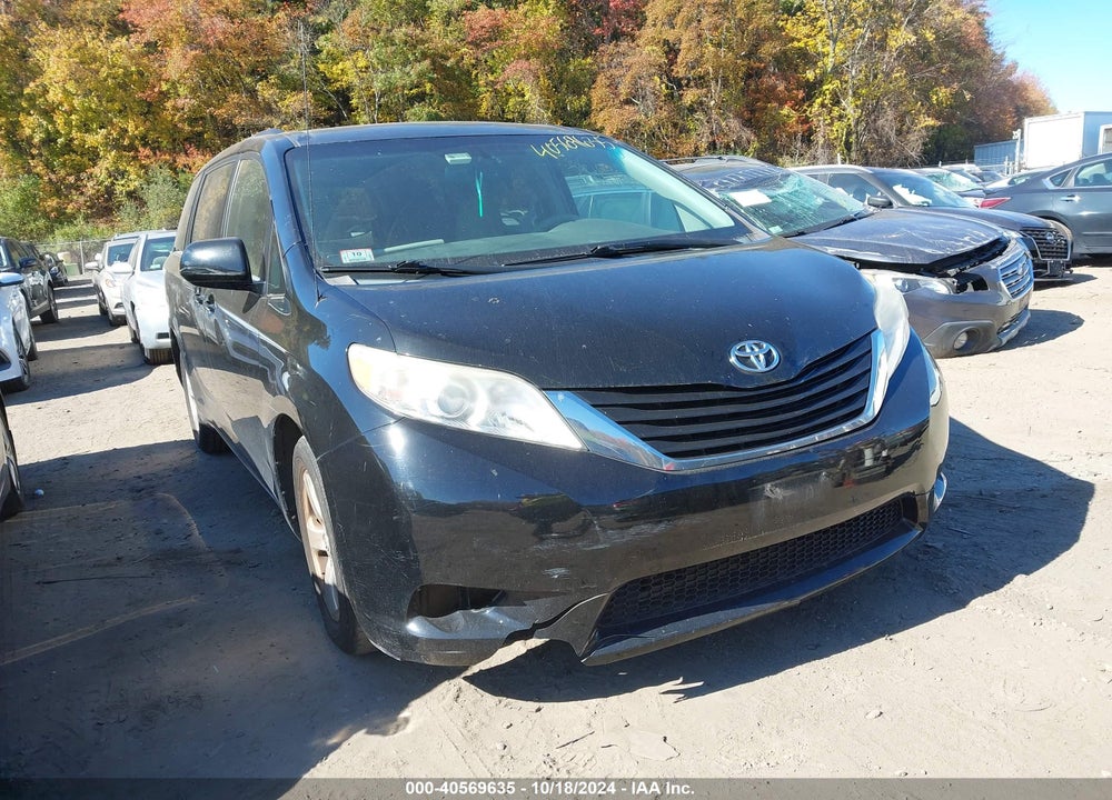 2011 TOYOTA SIENNA LE V6 VIN: 5TDKK3DC7BS066344
