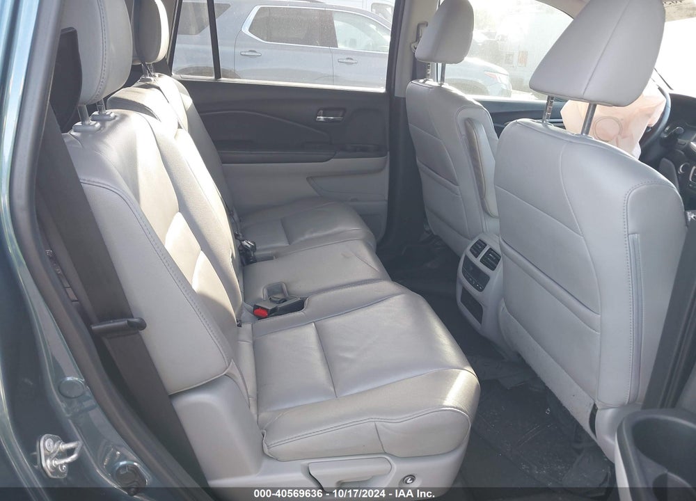 2017 HONDA PILOT EX-L VIN: 5FNYF6H51HB016693