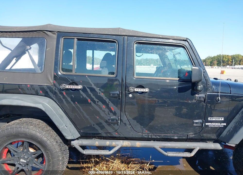 2015 JEEP WRANGLER UNLIMITED SPORT VIN: 1C4BJWDG9FL641042