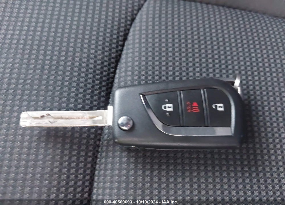 2022 TOYOTA RAV4 HYBRID LE VIN: JTMLWRFV1ND147043
