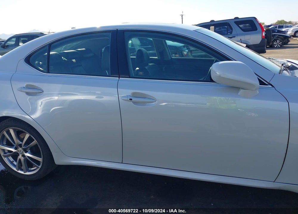 2008 LEXUS IS 250 VIN: JTHBK262785081440