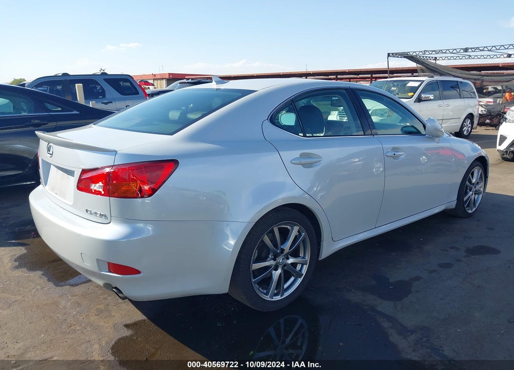 2008 LEXUS IS 250 VIN: JTHBK262785081440