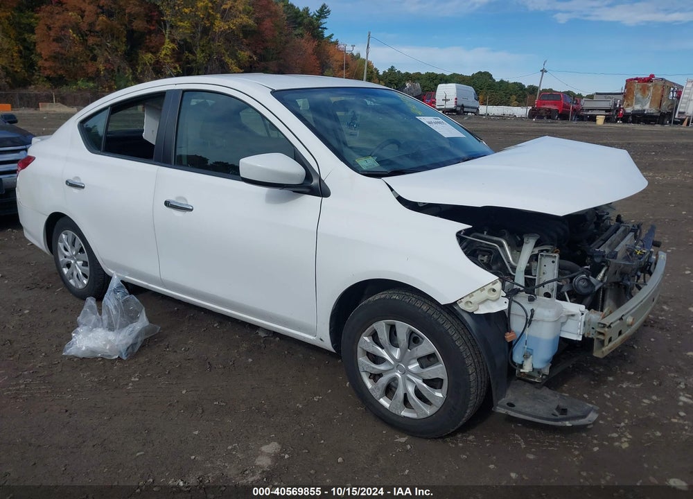 2018 NISSAN VERSA 1.6 SV VIN: 3N1CN7AP1JL885528