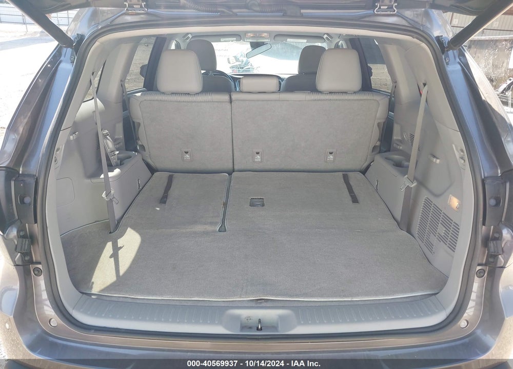 2017 TOYOTA HIGHLANDER LE PLUS VIN: 5TDZZRFH4HS206011