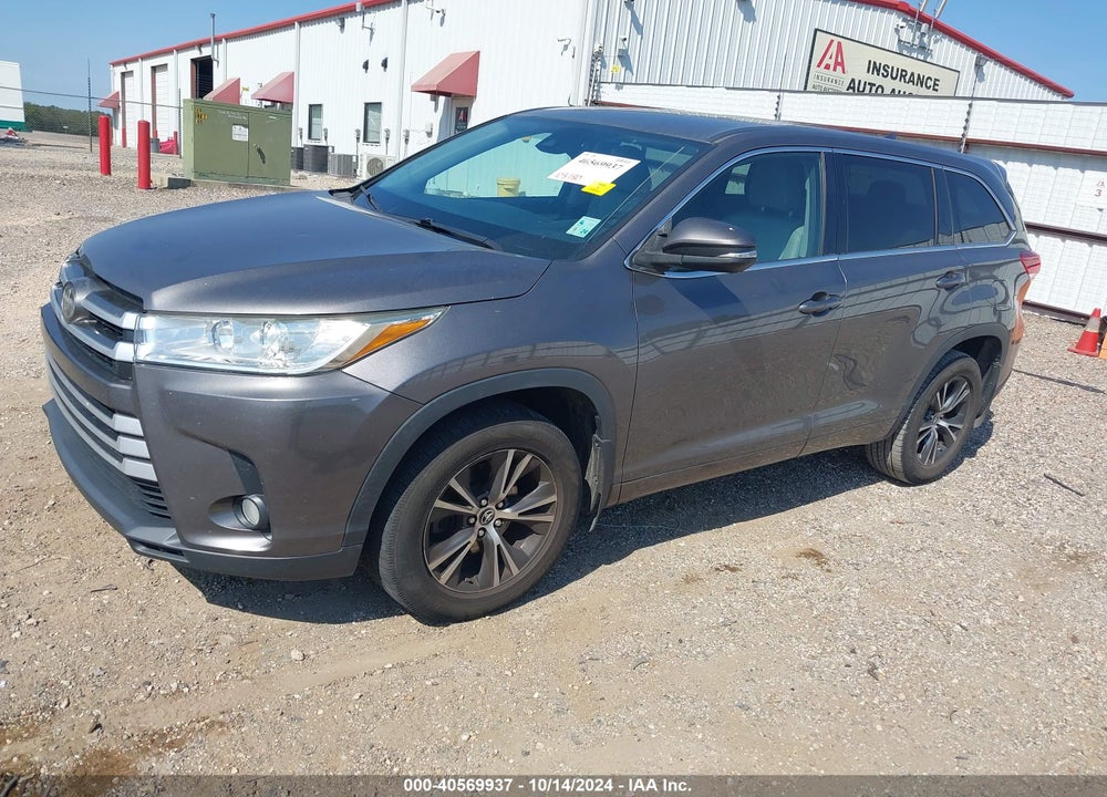 2017 TOYOTA HIGHLANDER LE PLUS VIN: 5TDZZRFH4HS206011