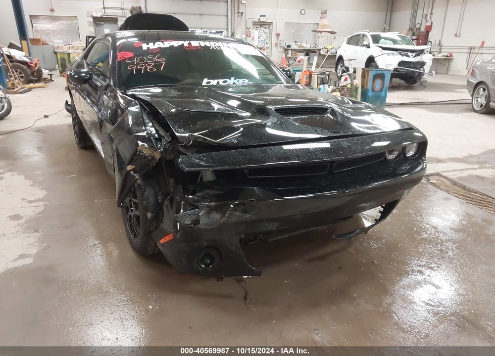 2017 DODGE CHALLENGER SXT VIN: 2C3CDZAG6HH587317
