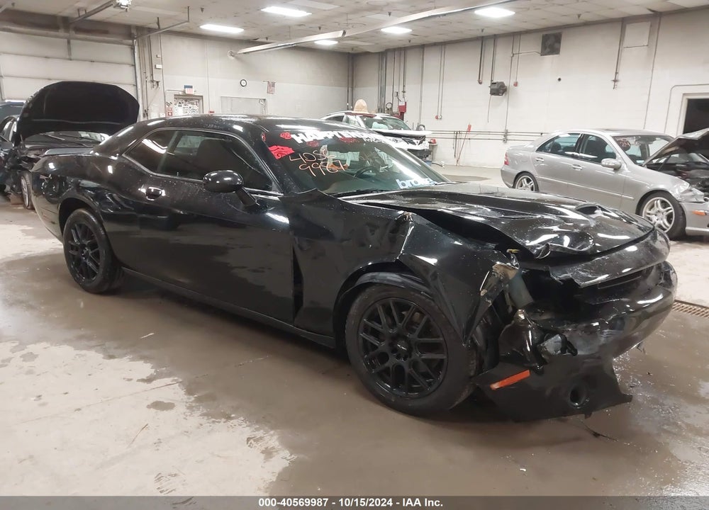 2017 DODGE CHALLENGER SXT VIN: 2C3CDZAG6HH587317