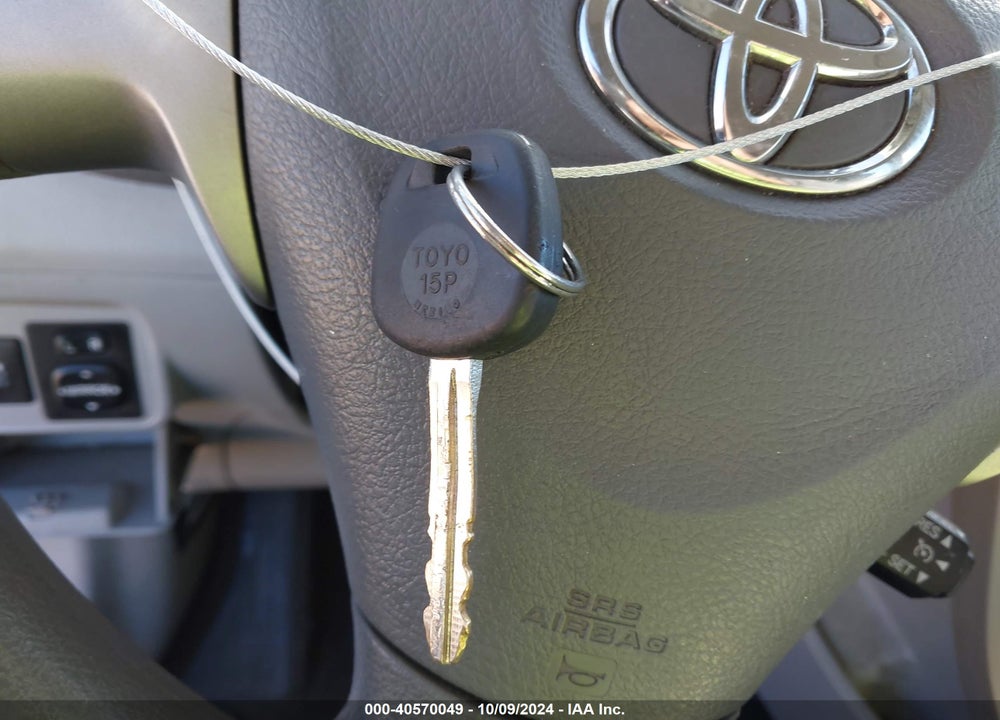 2010 TOYOTA COROLLA LE VIN: 1NXBU4EE3AZ268135
