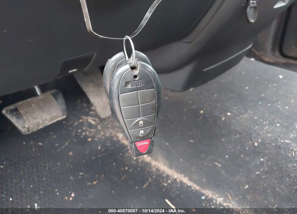 2012 RAM 1500 VIN: 1C6RD7FP0CS232462