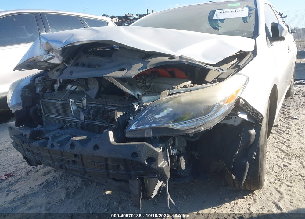 2014 TOYOTA AVALON HYBRID XLE TOURING VIN: 4T1BD1EB3EU022440