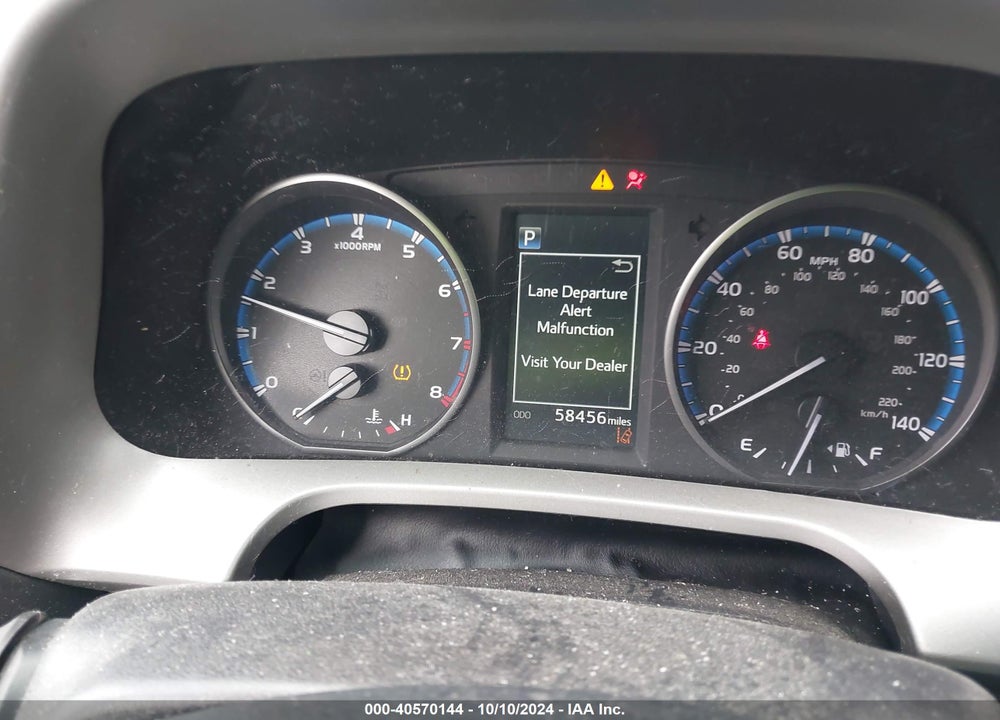 2017 TOYOTA RAV4 LE VIN: 2T3BFREV8HW596918