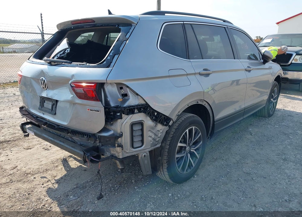 2019 VOLKSWAGEN TIGUAN 2.0T SE/2.0T SEL/2.0T SEL R-LINE/2.0T SEL R-LINE BLACK VIN: 3VV2B7AX9KM138158