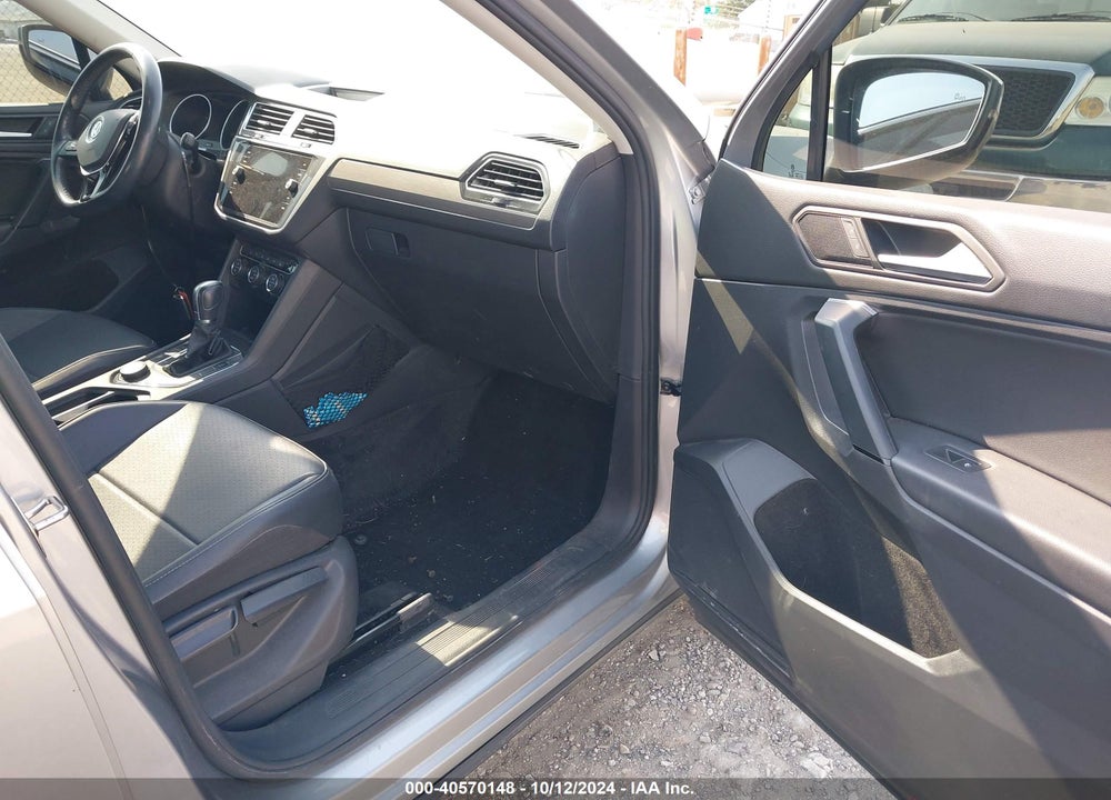 2019 VOLKSWAGEN TIGUAN 2.0T SE/2.0T SEL/2.0T SEL R-LINE/2.0T SEL R-LINE BLACK VIN: 3VV2B7AX9KM138158