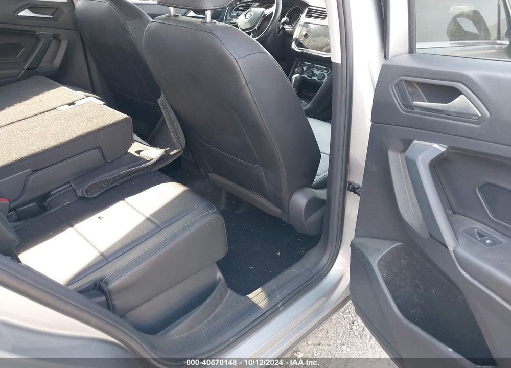2019 VOLKSWAGEN TIGUAN 2.0T SE/2.0T SEL/2.0T SEL R-LINE/2.0T SEL R-LINE BLACK VIN: 3VV2B7AX9KM138158