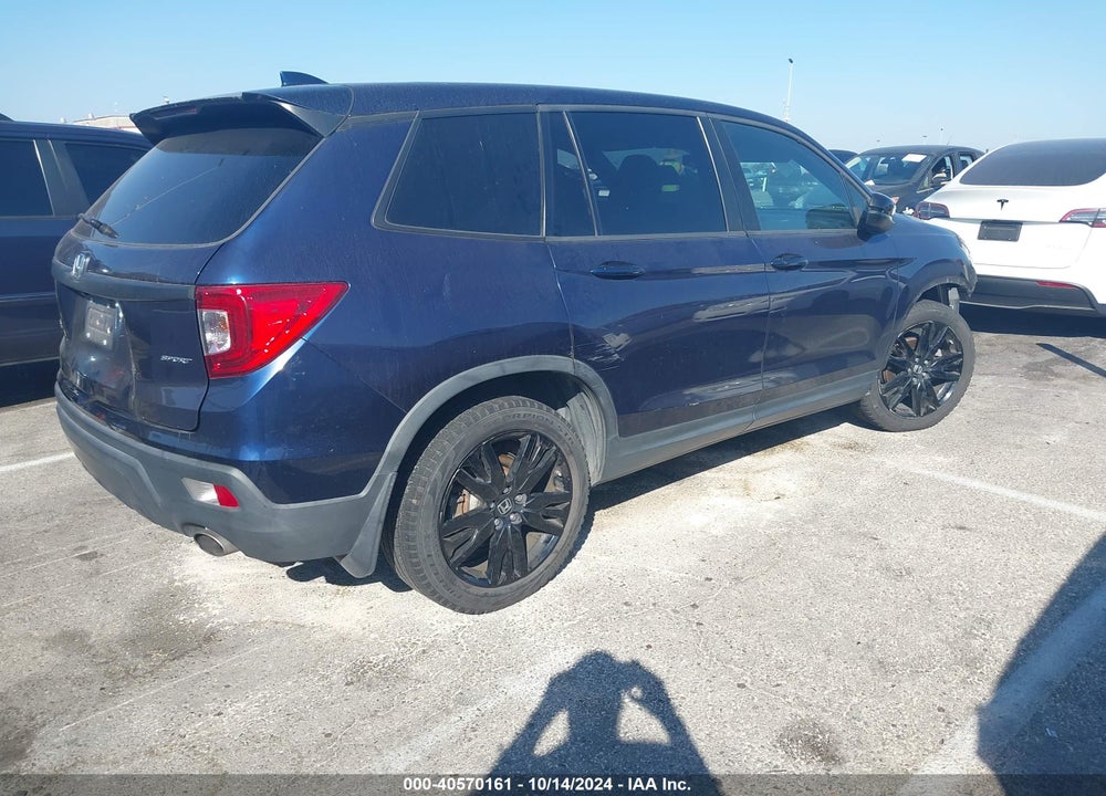 2019 HONDA PASSPORT SPORT VIN: 5FNYF7H21KB005678