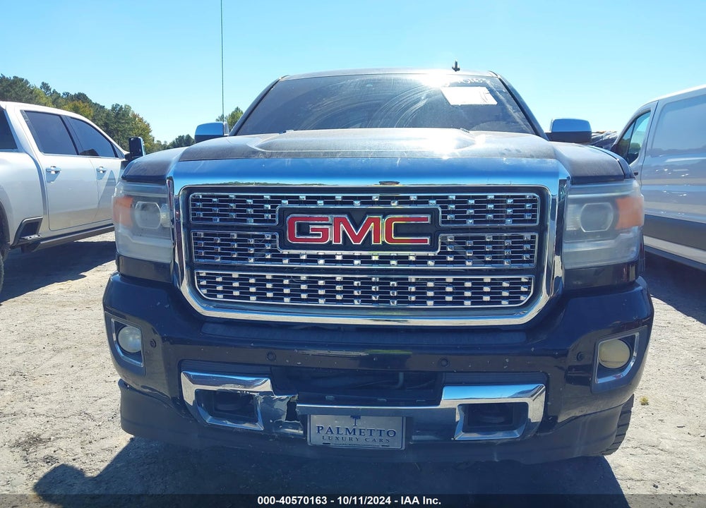 2015 SIERRA GMC  2500HD DENALI VIN: 1GT120E85FF181938