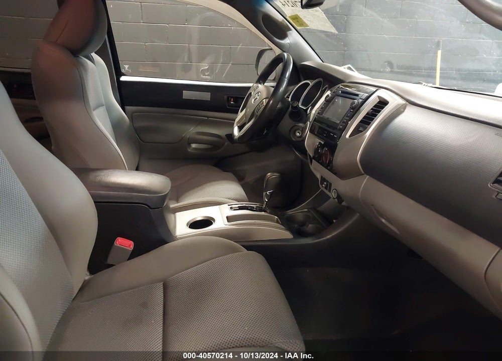 2013 TOYOTA TACOMA DOUBLE CAB VIN: 3TMLU4EN8DM110570