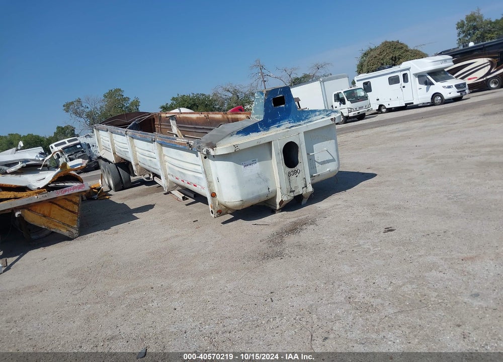 1998 CLEMENT IND DUMP VIN: 1C9BB38B8WM110543