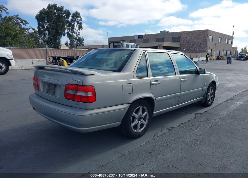 2000 VOLVO S70 SE VIN: YV1LS61J5Y2662278