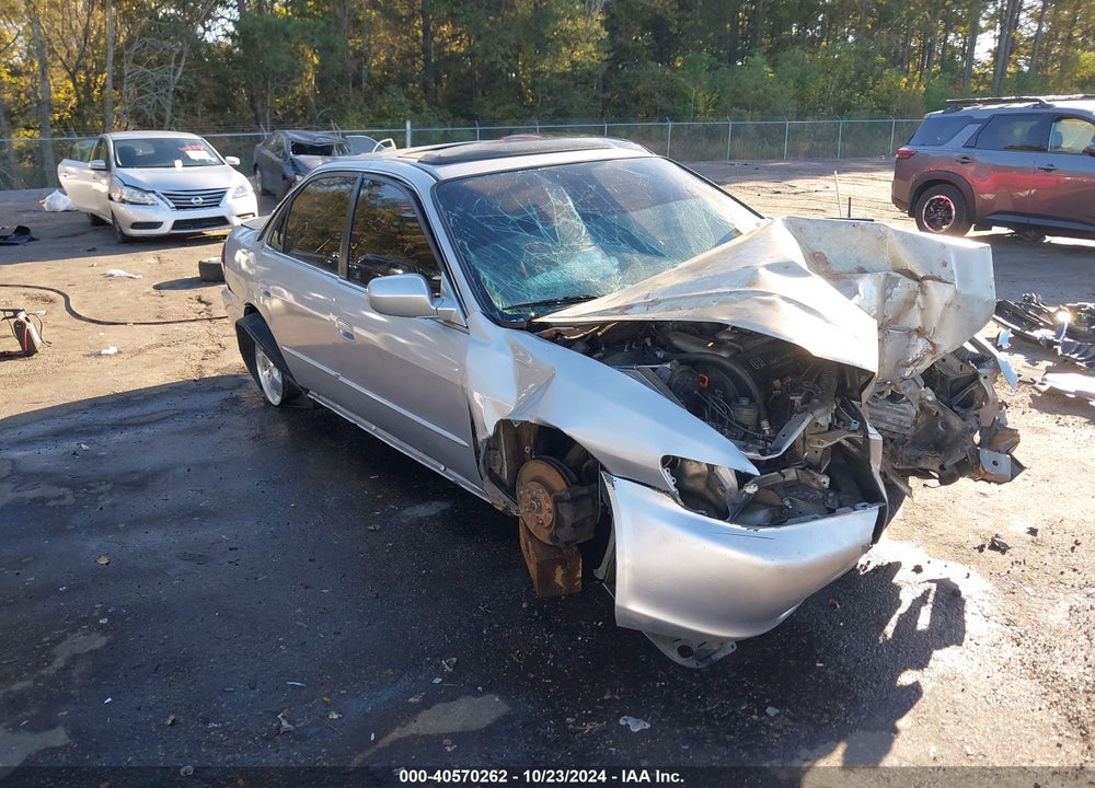 2001 HONDA ACCORD 3.0 EX VIN: 1HGCG16521A011791