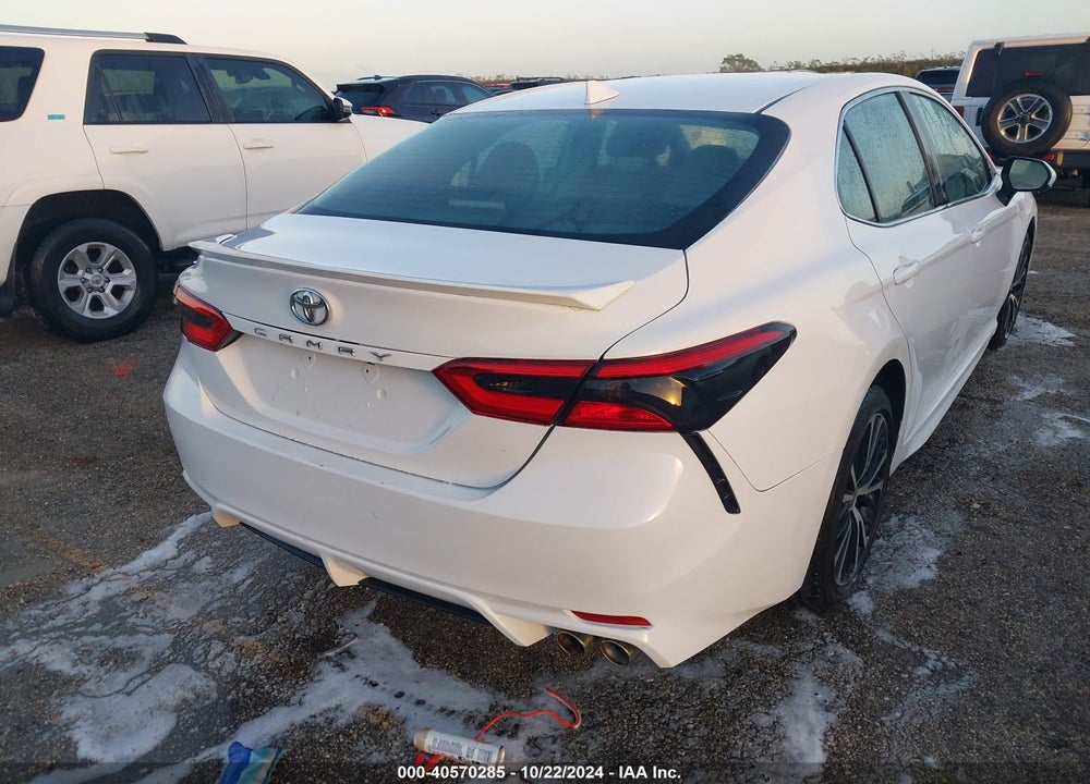 2020 TOYOTA CAMRY SE VIN: 4T1G11AK6LU362795