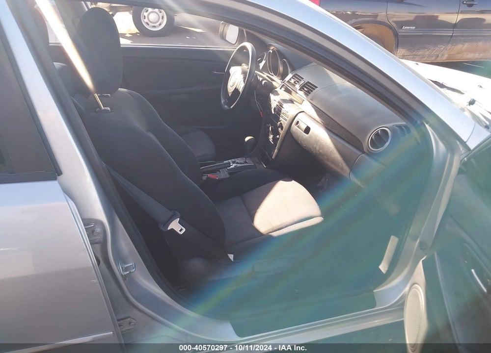 2007 MAZDA 3 I VIN: JM1BK12G271744870