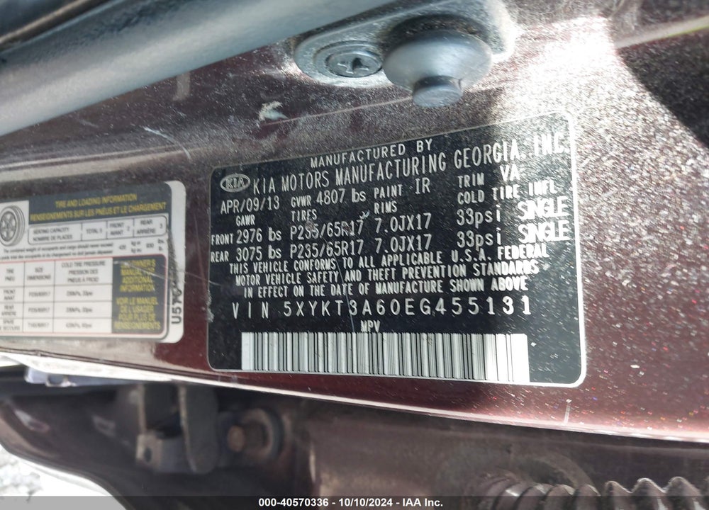 2014 KIA SORENTO LX VIN: 5XYKT3A60EG455131