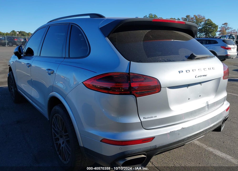 2017 PORSCHE CAYENNE PLATINUM EDITION VIN: WP1AA2A20HKA82744