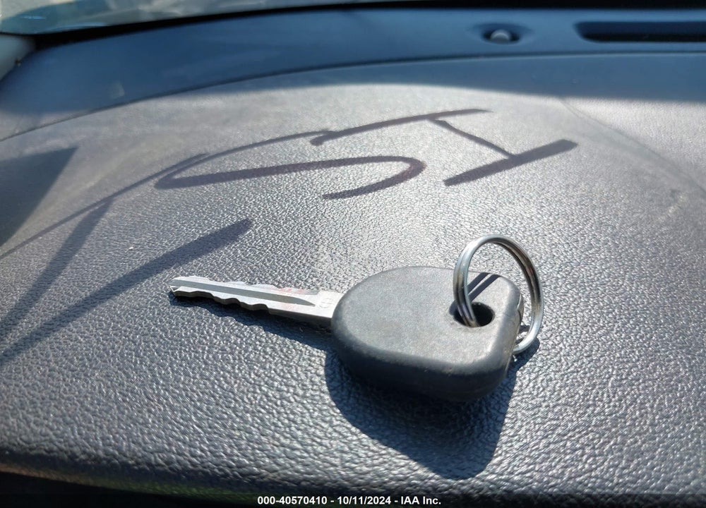 2009 PONTIAC G5 VIN: 1G2AS18H597229877
