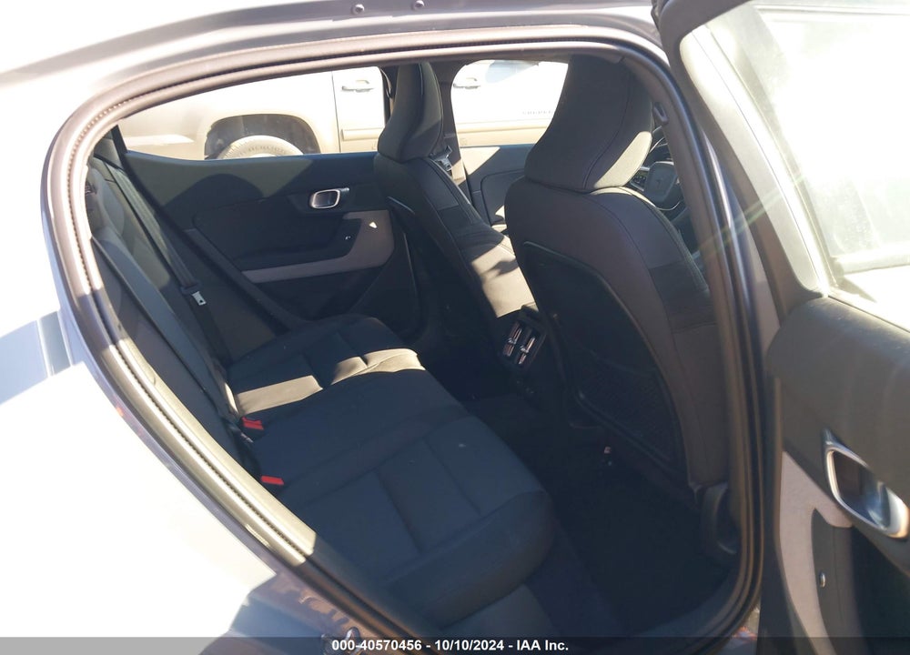 2022 POLESTAR 2 LONG RANGE DUAL MOTOR VIN: LPSED3KA9NL052193