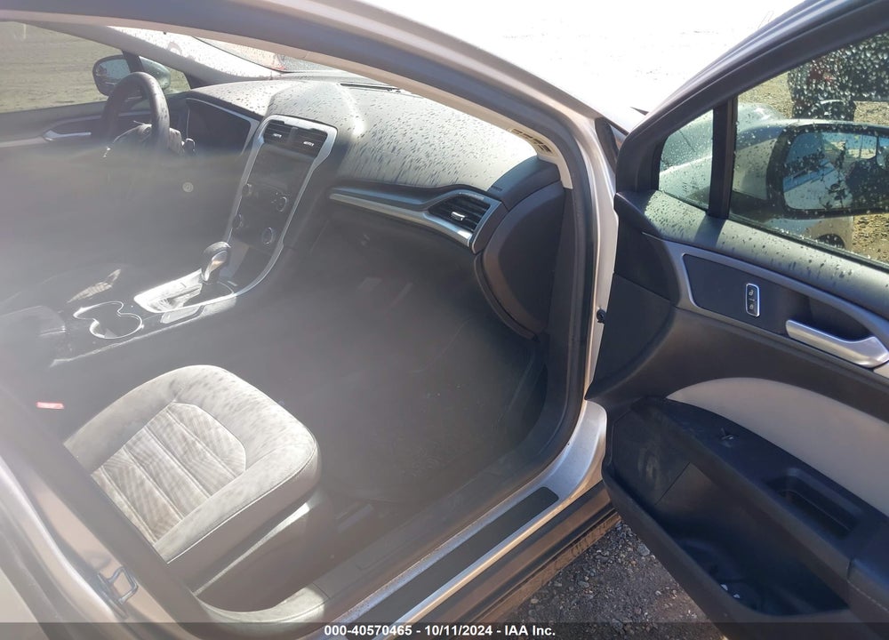 2016 FORD FUSION S VIN: 1FA6P0G74G5116197