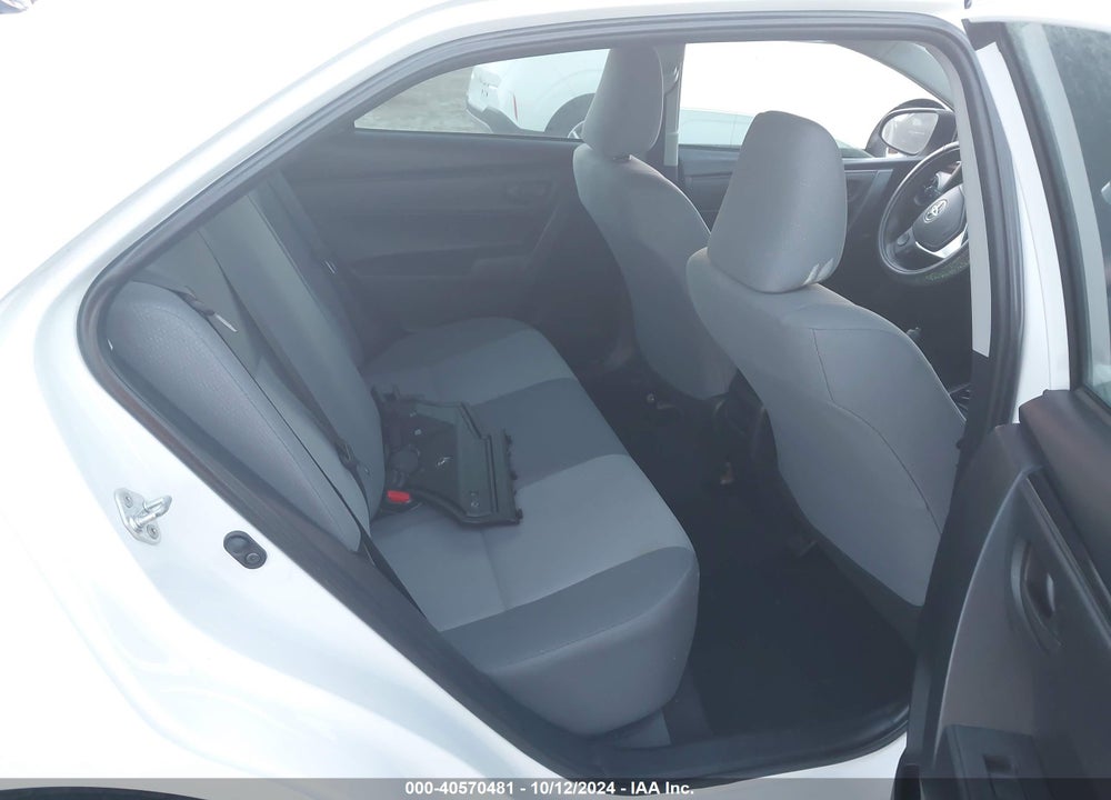 2018 TOYOTA COROLLA L VIN: 2T1BURHE3JC041201