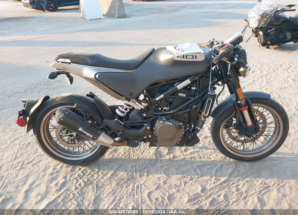 2022 HUSQVARNA VITPILEN 401/SVARTPILEN 401 VIN: MD2JUJ407NC206232