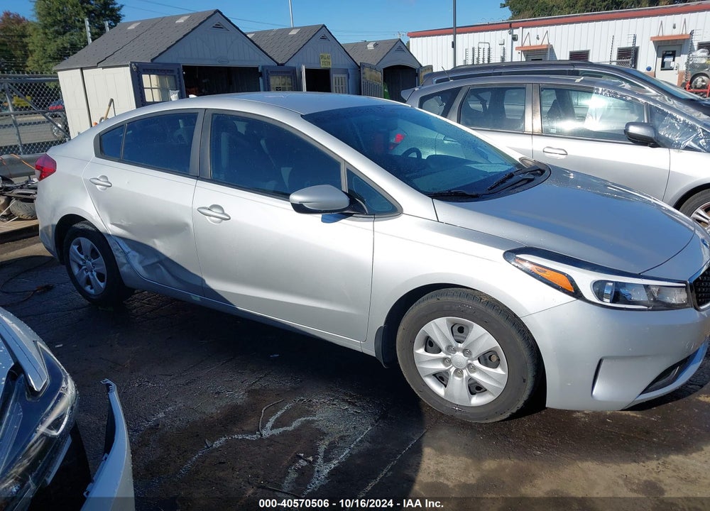 2017 KIA FORTE LX VIN: 3KPFK4A73HE115198