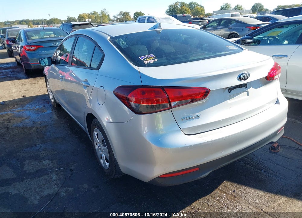 2017 KIA FORTE LX VIN: 3KPFK4A73HE115198