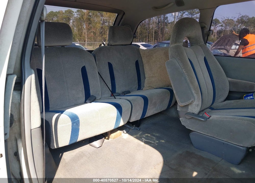 1991 TOYOTA PREVIA LE VIN: JT3AC12R5M0044907