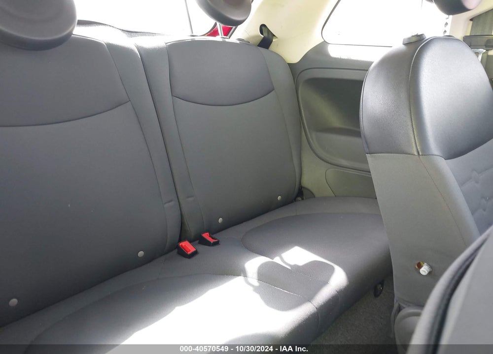 2013 FIAT 500 POP VIN: 3C3CFFAR8DT629000