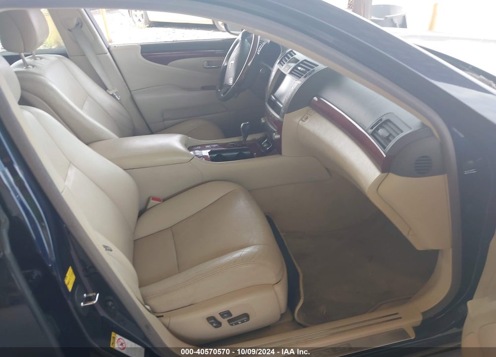 2012 LEXUS LS 460 VIN: JTHBL5EF4C5112929