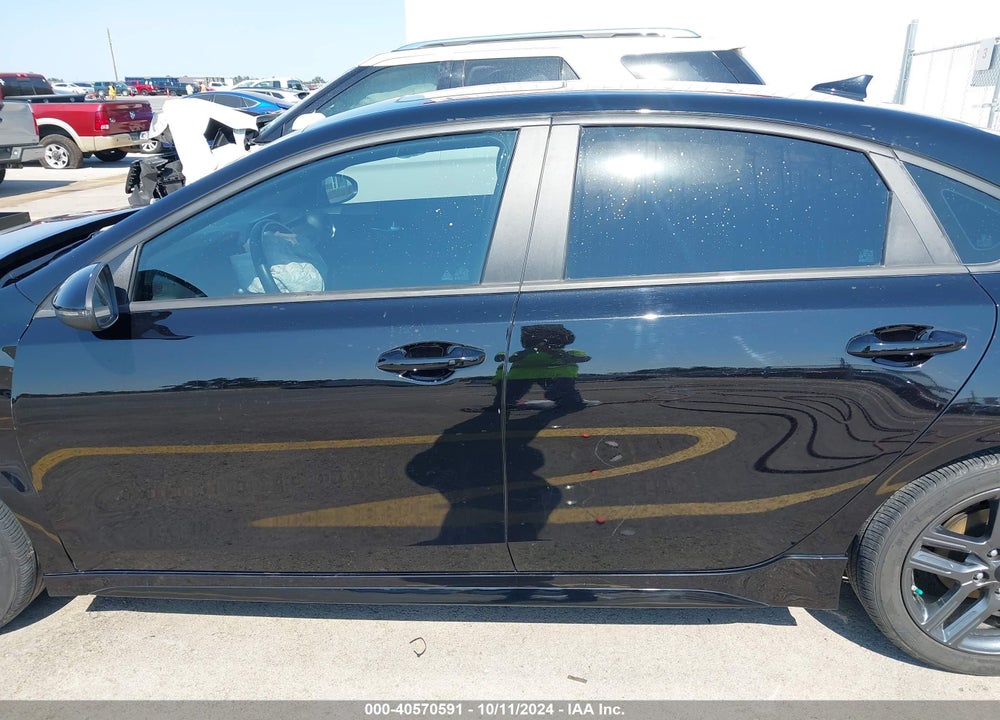 2021 KIA FORTE GT LINE VIN: 3KPF34AD7ME404775