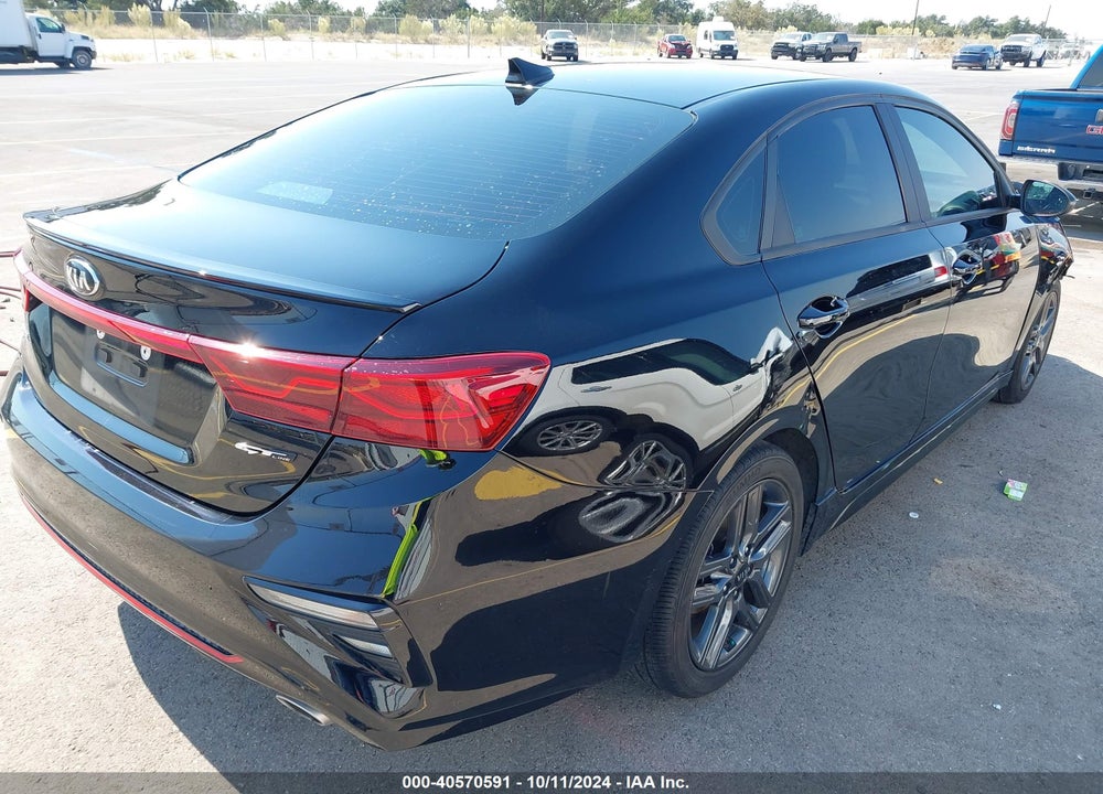 2021 KIA FORTE GT LINE VIN: 3KPF34AD7ME404775