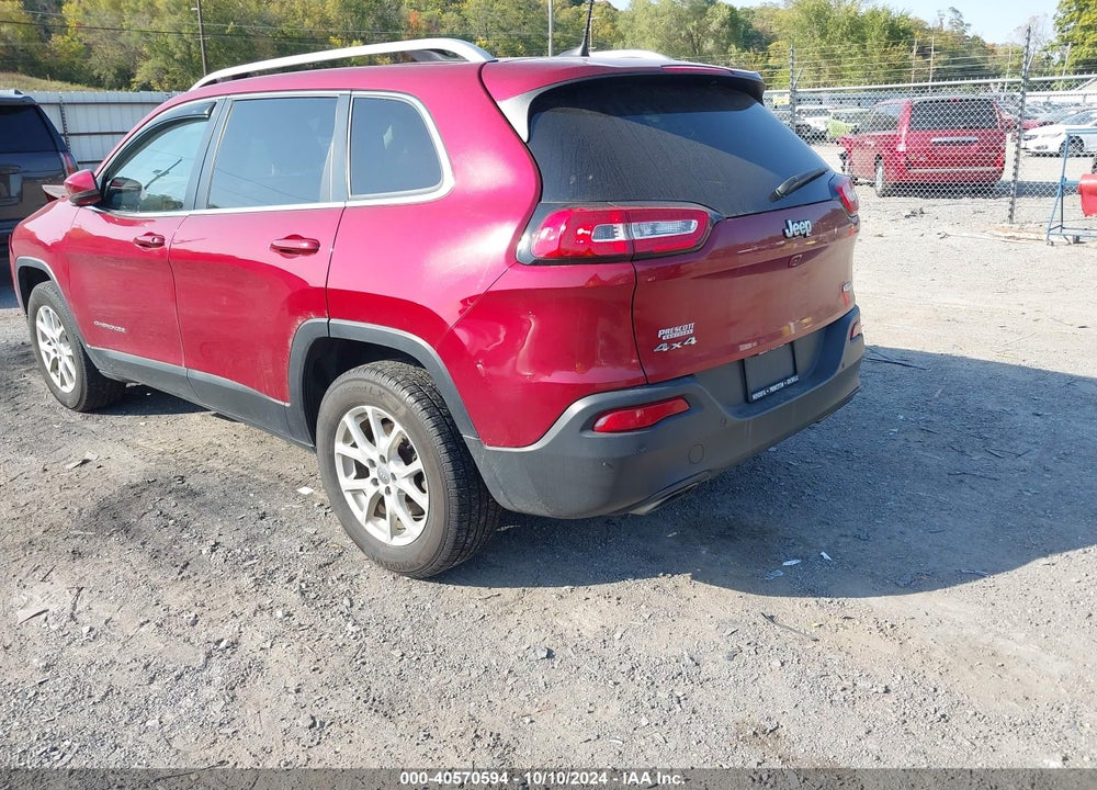 2017 JEEP CHEROKEE LATITUDE 4X4 VIN: 1C4PJMCS9HW556333